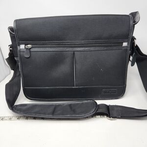 Nikon Black Messenger Bag for Men